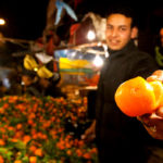 Мандарины на рынке