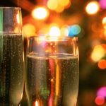 Два бокала шампанского