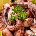Приготовленное блюдо из осьминога