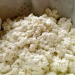 Творог в марле